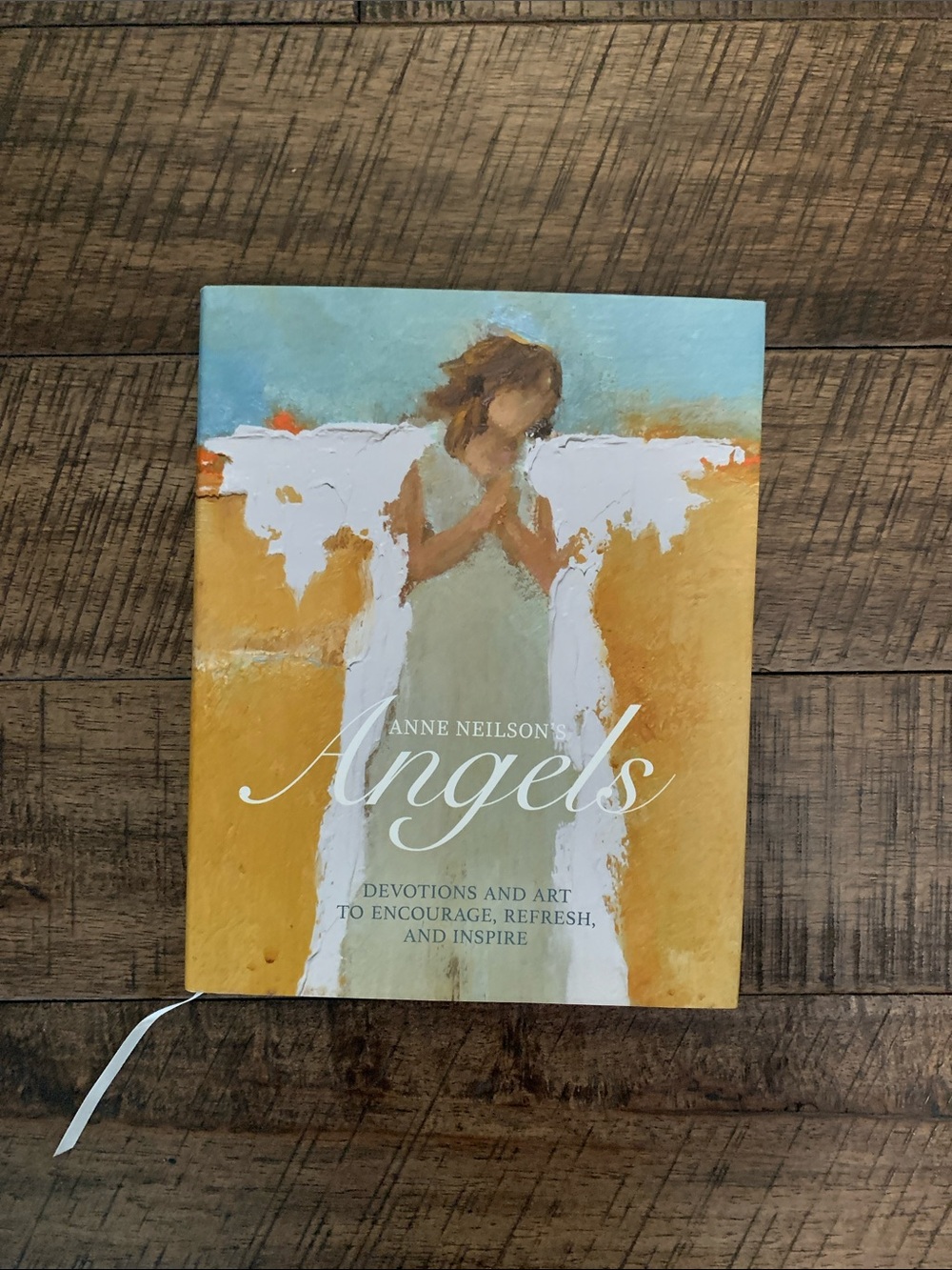 Anne Neilson's Angels Devotional Book - Blue, Gold, White